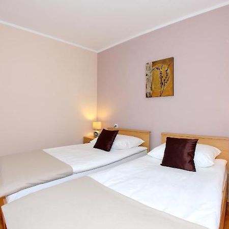 Bay Bridge Center Apartment 1 Задар Номер фото